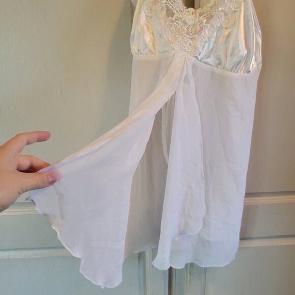 Fredrick's Of Hollywood White Lace Trim Sequins Chemise - Picture 3 of 6